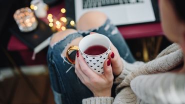 &lsquo;Bật m&iacute;&rsquo; c&aacute;ch uống nước gi&uacute;p giảm c&acirc;n nhanh ch&oacute;ng