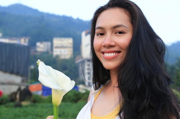 &Aacute; hậu Ho&agrave;ng My quyết định kh&ocirc;ng d&ugrave;ng Facebook khiến người h&acirc;m mộ bất ngờ
