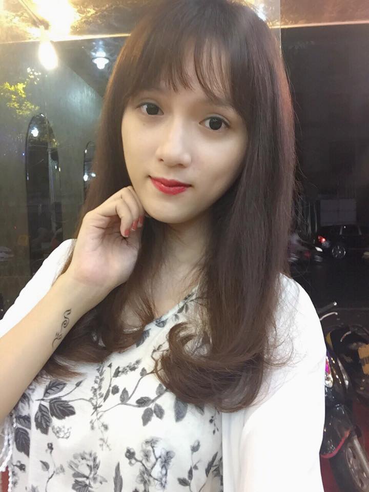 Ngỡ ng&agrave;ng trước gương mặt khi kh&ocirc;ng trang điểm của Hương Giang Idol 