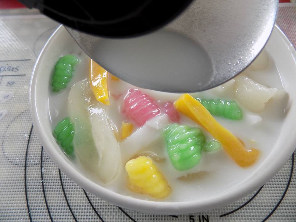 C&aacute;ch l&agrave;m ch&egrave; Th&aacute;i thơm ngon, thanh m&aacute;t cả nh&agrave; đều m&ecirc;