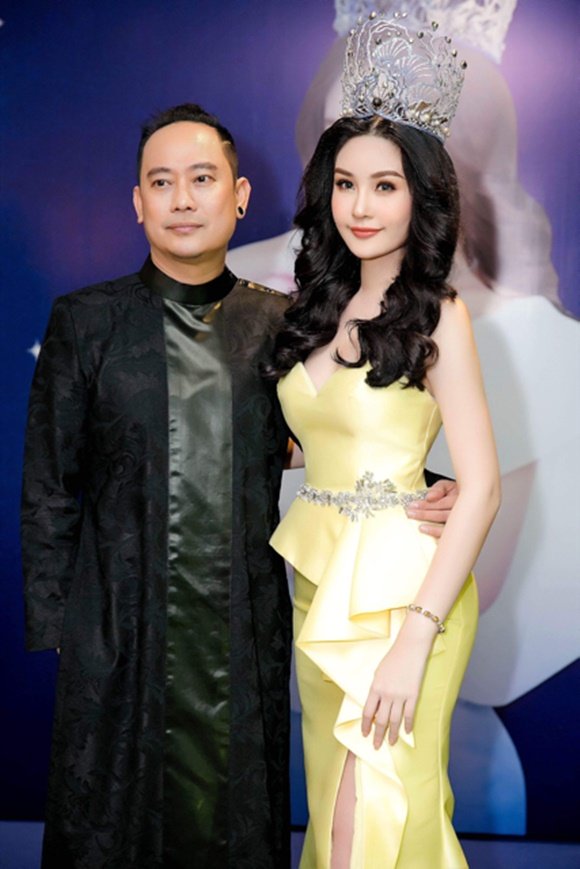 Sau thời gian d&agrave;i &lsquo;ở ẩn&rsquo;, L&ecirc; &Acirc;u Ng&acirc;n Anh xuất hiện với gương mặt bất biến
