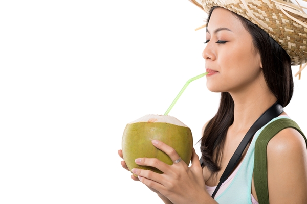 Tất tần tật c&ocirc;ng dụng tuyệt vời của nước dừa
