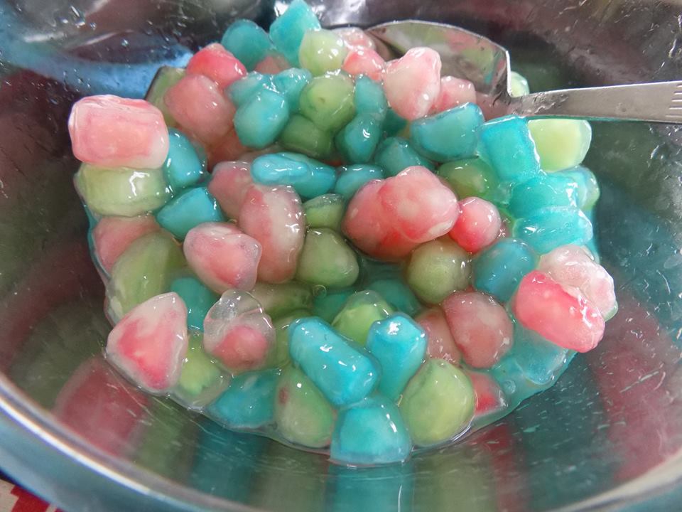 C&aacute;ch nấu ch&egrave; củ năng nước cốt dừa thanh m&aacute;t cả nh&agrave; đều m&ecirc;