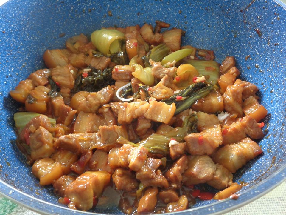 C&aacute;ch l&agrave;m m&oacute;n thịt ba chỉ x&agrave;o cải chua cực kỳ hao cơm
