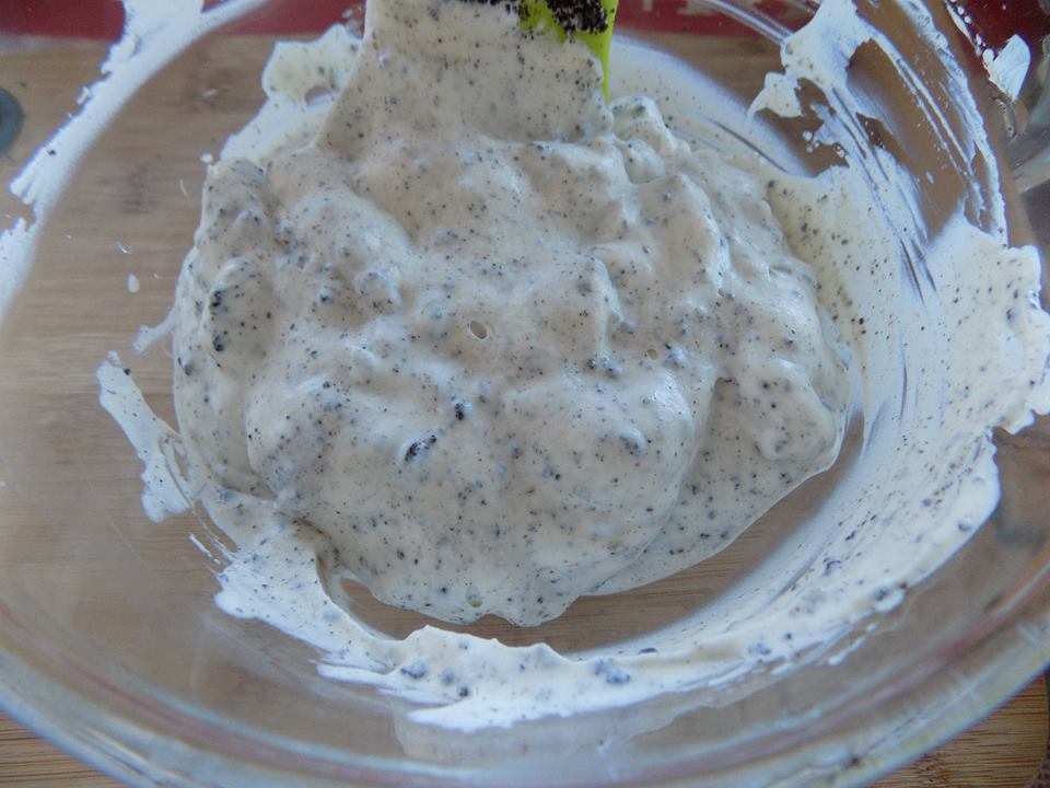 C&aacute;ch l&agrave;m m&oacute;n kem Oreo ngon như ngo&agrave;i tiệm
