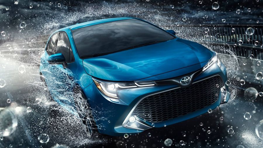 Chi&ecirc;m ngưỡng vẻ đẹp kh&aacute;c biệt so với phi&ecirc;n bản cũ của d&ograve;ng xe Toyota Corolla 2019