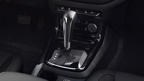 Xe b&aacute;n tải Chevrolet Colorado phi&ecirc;n bản mới c&oacute; g&igrave; hấp dẫn