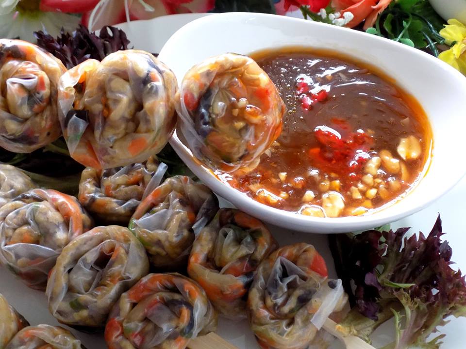 C&aacute;ch l&agrave;m b&aacute;nh tr&aacute;ng lụi chấm mắm me lạ miệng cho cả gia đ&igrave;nh