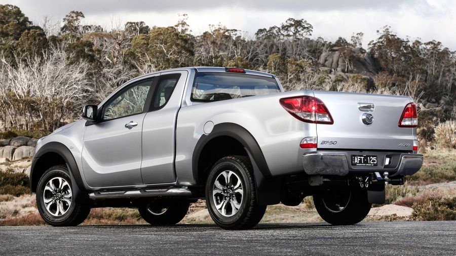 Mazda BT - 50 phi&ecirc;n bản mới c&oacute; g&igrave; hấp dẫn?