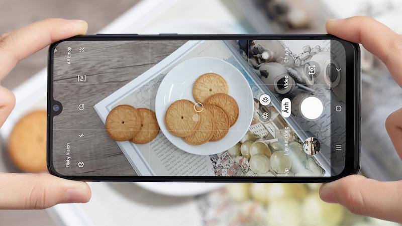 L&yacute; do g&igrave; khiến giới trẻ &lsquo;m&ecirc; mệt&rsquo; Samsung Galaxy A50?