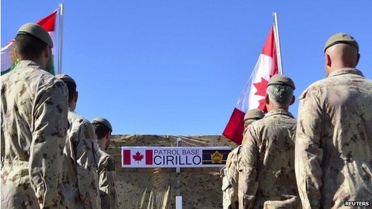 Khủng bố IS v&agrave; binh sĩ Canada vừa c&oacute; trận đấu s&uacute;ng nảy lửa tại Iraq