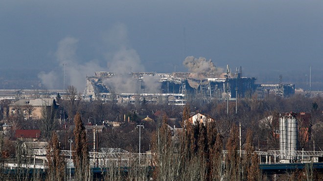 T&igrave;nh h&igrave;nh Ukraine mới nhất: Giao tranh &aacute;c liệt tại s&acirc;n bay Donetsk, Ukraine buộc phải r&uacute;t lui