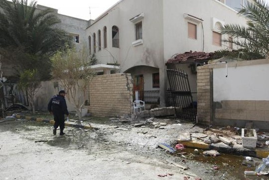 Khủng bố IS đ&aacute;nh bom k&eacute;p v&agrave;o nơi cư tr&uacute; của đại sứ Iran tại thủ đ&ocirc; Tripoli &ndash; Libya 