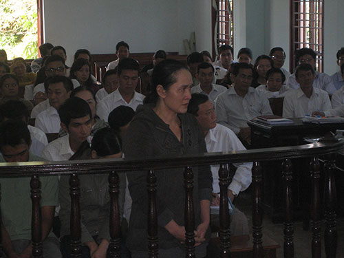 Tin tức cập nhật mới nhất ng&agrave;y 17/1/2015: Bị c&aacute;o Nguyễn Thị Sương bị tuy&ecirc;n &aacute;n 20 năm t&ugrave; giam