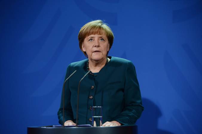 T&igrave;nh h&igrave;nh Ukraine mới nhất: Thủ tướng Đức Angela Merkel b&aacute;c bỏ cung cấp vũ kh&iacute; cho qu&acirc;n đội Ukraine