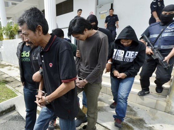 Malaysia bắt giữ ba đối tượng &acirc;m mưu gia nhập nh&oacute;m khủng bố IS