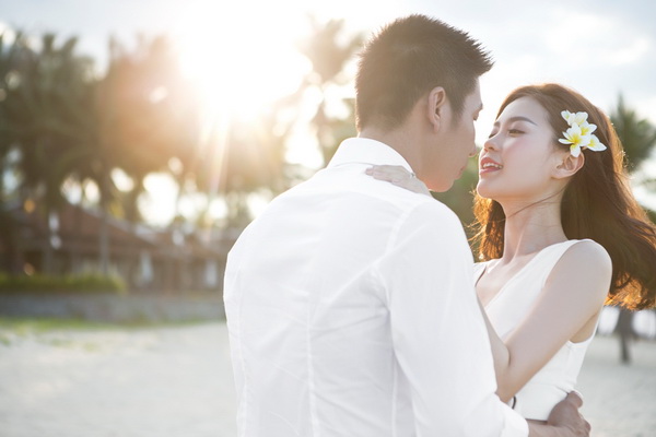Lễ cưới của &Aacute; hậu Diễm Trang sẽ diễn ra v&agrave;o ng&agrave;y 24/12 tại Vĩnh Long
