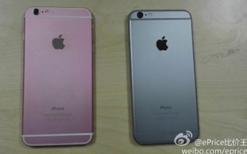 Điện thoại iPhone Trung Quốc được sản xuất lậu b&ecirc;n cạnh một chiếc iPhone 6 thật