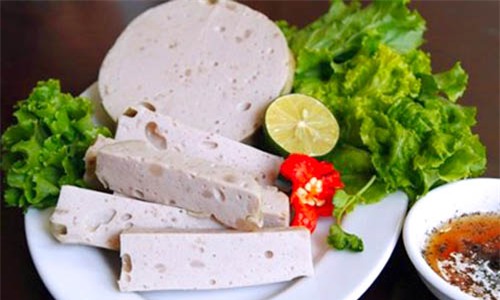 C&aacute;ch chọn gi&ograve; chả thơm ngon an to&agrave;n dựa v&agrave;o m&ugrave;i hương