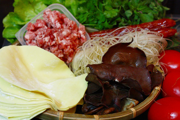 Những nguy&ecirc;n liệu trong c&aacute;ch l&agrave;m b&aacute;nh gối gi&ograve;n ngon