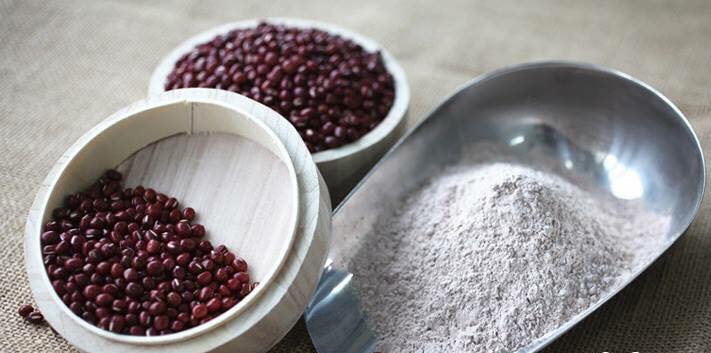 Các bước đơn giản trong cách làm bột đậu đỏ làm đẹp Các bước đơn giản trong cách làm bột đậu đỏ làm đẹp