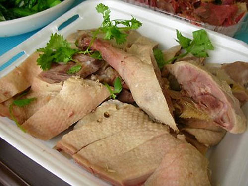 B&iacute; quyết trong c&aacute;ch luộc thịt vịt ngon, kh&ocirc;ng h&ocirc;i cực đơn giản