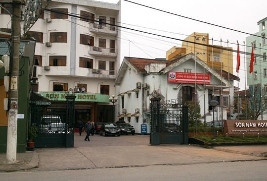 Tin tức mới cập nhật 24h ng&agrave;y 4/3/2015 đưa tin kh&aacute;ch sạn, nh&agrave; nghỉ h&eacute;t gi&aacute; dịp lễ hội Đền Trần