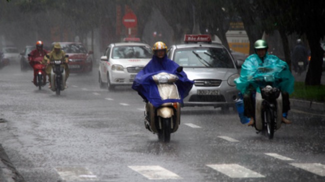 Dự b&aacute;o thời tiết ng&agrave;y mai 8/4/2015: Miền Bắc đ&oacute;n kh&ocirc;ng kh&iacute; lạnh g&acirc;y mưa r&agrave;o, gi&oacute; lốc