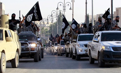 Khủng bố IS bị đánh bật khỏi hàng chục ngôi làng ở Syria