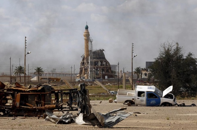 Cướp b&oacute;c, giết ch&oacute;c tr&agrave;n lan Tikrit sau khi IS bị đ&aacute;nh bại