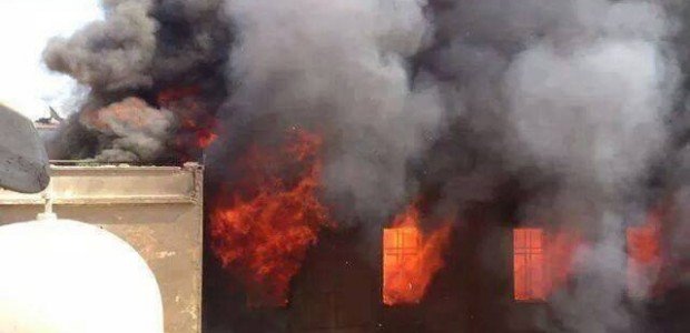 Nh&agrave; thờ Thi&ecirc;n Ch&uacute;a gi&aacute;o 1800 tuổi bị khủng bố IS đốt ch&aacute;y ở Mosul của Iraq