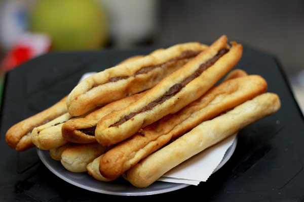B&aacute;nh m&igrave; que cũng l&agrave; một trong những m&oacute;n ngon Hải Ph&ograve;ng 