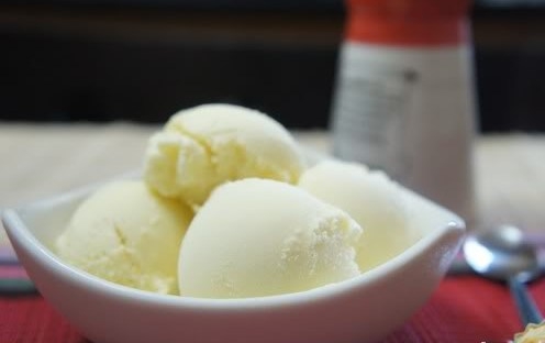 M&oacute;n ngon ng&agrave;y h&egrave; như kem dưa bở thơm m&aacute;t, giải nhiệt cực tốt