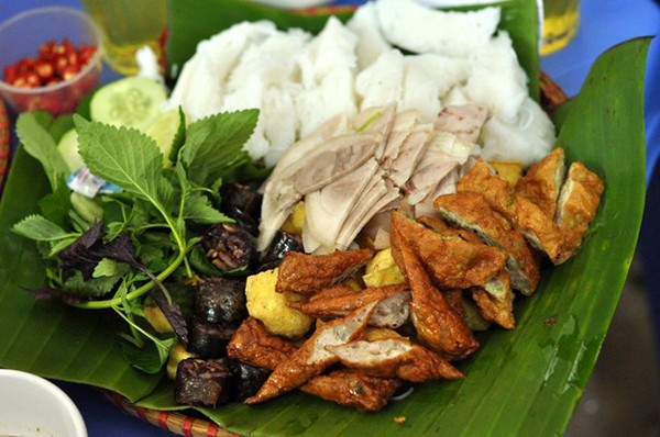 B&uacute;n đậu H&agrave;ng Khay l&agrave; một trong những qu&aacute;n b&uacute;n đậu ngon ở H&agrave; th&agrave;nh