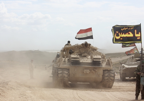 Lực lượng an ninh Iraq v&agrave; d&acirc;n qu&acirc;n d&ograve;ng Shiite tập trung ở ph&iacute;a ngo&agrave;i tỉnh Salahuddin h&ocirc;m 3/3