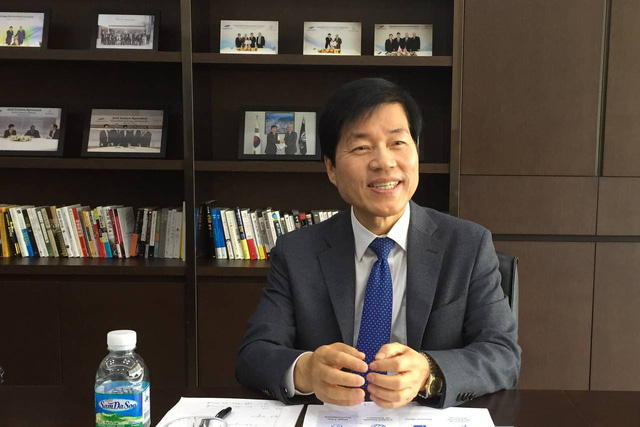 Gi&aacute;m đốc Kim Tea Han