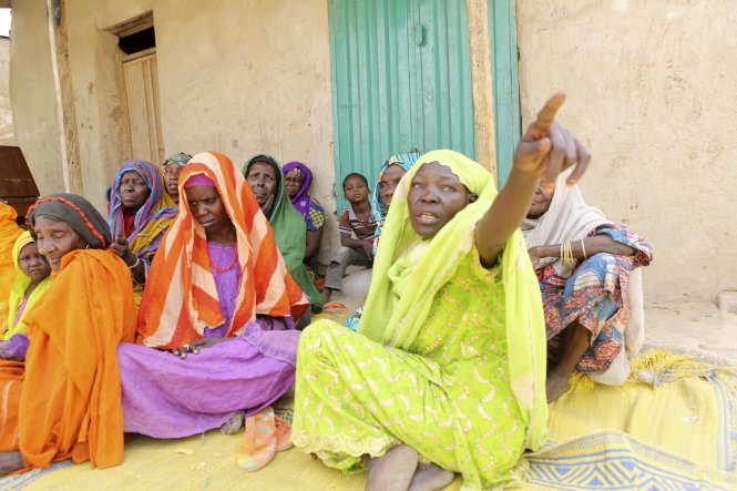 C&aacute;c phụ nữ Nigeria trốn tho&aacute;t khỏi khu vực bị Boko Haram chiếm đ&oacute;ng kể lại thời kỳ kinh ho&agrave;ng 