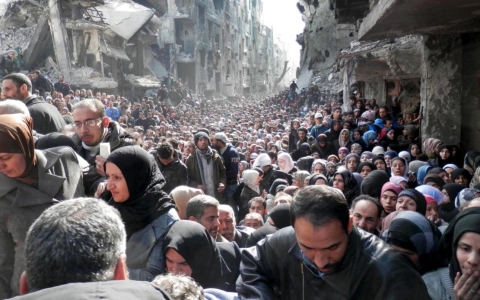 Người d&acirc;n Palestine tại khu trại tỵ nạn Yarmouk
