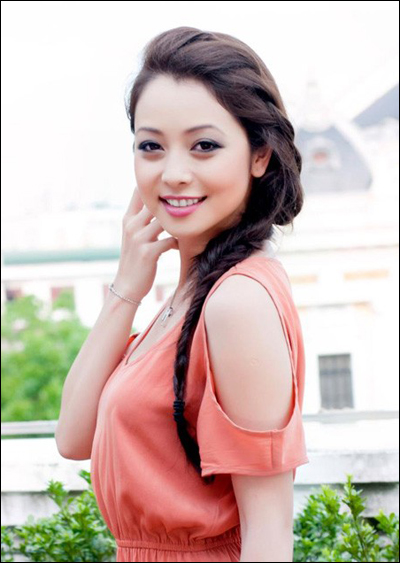 Tin tức mới cập nhật 24h ng&agrave;y 4/12: Jennifer Phạm v&agrave; Nguy&ecirc;n Khang l&agrave; 2 MC của Chung kết Hoa Hậu Việt Nam 2014