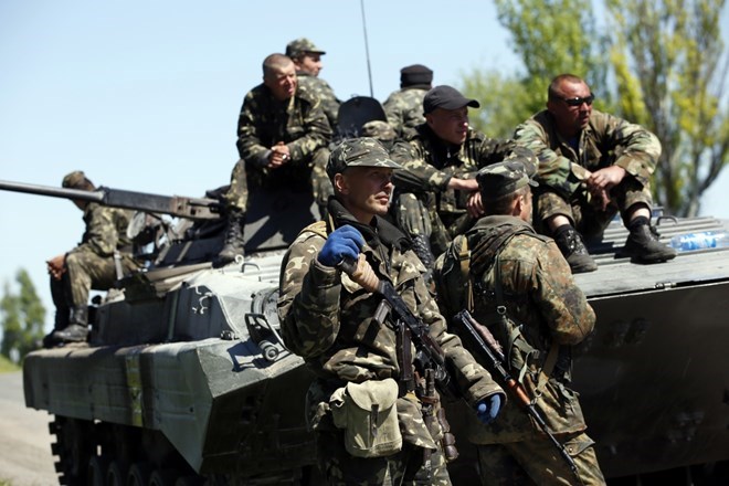 T&igrave;nh h&igrave;nh Ukraine mới nhất: Chiến sự leo thang ở Mariupol bất chấp lệnh ngừng bắn