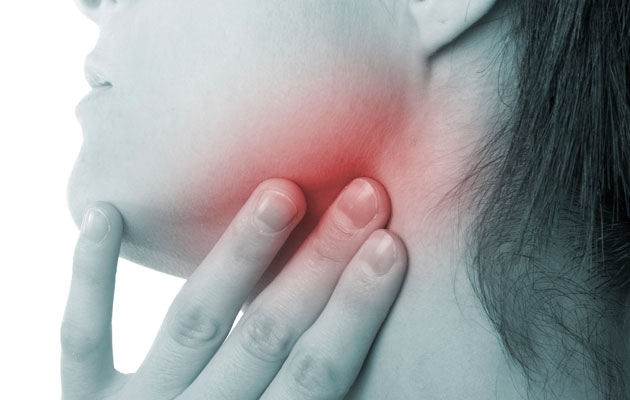 Ung thư v&ograve;m họng l&agrave; bệnh nguy hiểm v&agrave; thường rất kh&oacute; để nhận biết