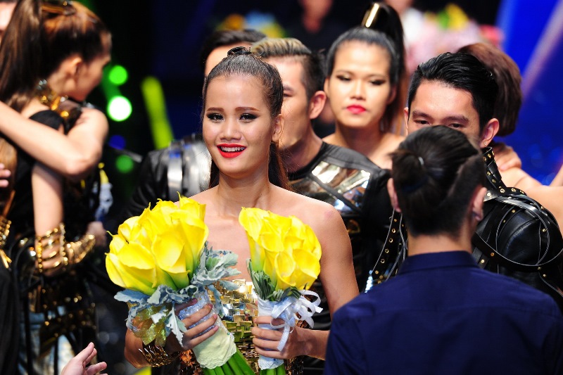 Hương Ly trở th&agrave;nh t&acirc;n qu&aacute;n qu&acirc;n của cuộc thi Vietnam's Next Top Model 2015