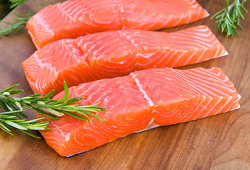 C&aacute; ngừ được cho l&agrave; nguy&ecirc;n nh&acirc;n b&ugrave;ng ph&aacute;t dịch Salmonella