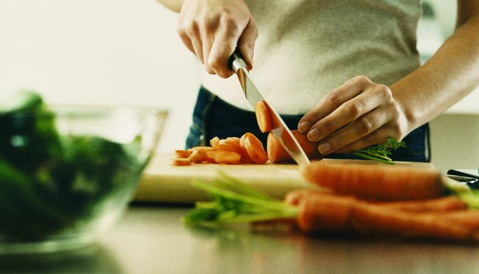 Chế biến cả rốt kh&ocirc;ng n&ecirc;n đi k&egrave;m với gan động vật