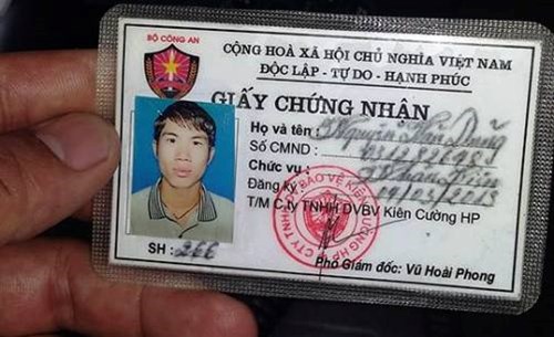Giả danh c&ocirc;ng an, đối tượng bắt phạt nhầm c&ocirc;ng an thật