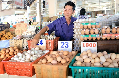 C&aacute;c b&agrave; nội trợ cần ghi nhớ c&aacute;ch ph&acirc;n biệt trứng g&agrave; ta để đảm bảo bữa ăn gia đ&igrave;nh