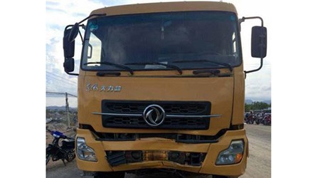 Xe ben đ&acirc;m chết 3 người l&agrave; tin tức tai nạn giao th&ocirc;ng thảm khốc chiều qua