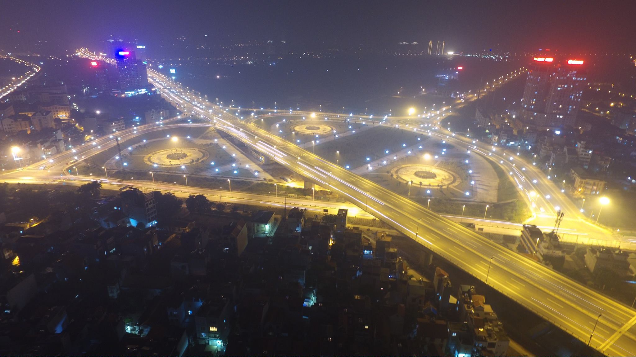 Công trình sau khi hoàn thành đã kết nối trung tâm thành phố với các khu 13Win15 com - Thương hiệu nhà cái uy tín ở phía Bắc