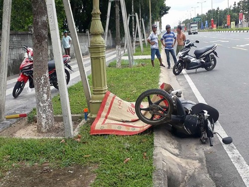 Tai nạn giao th&ocirc;ng mới nhất 24h qua ng&agrave;y 15/7/2017