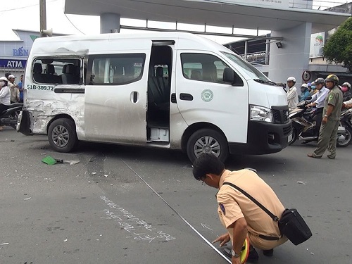 Tai nạn giao th&ocirc;ng mới nhất 24h qua ng&agrave;y 18/7/2017